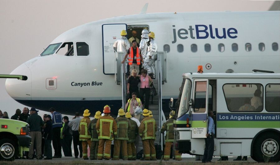 JetBlue plane makes emergency landing in Florida, several passengers injured