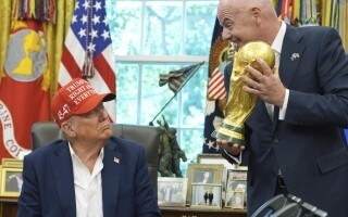 Trump to Present World Cup Trophy to 2026 Winner