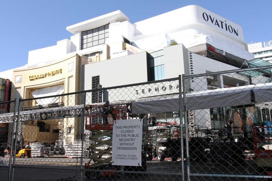 Hollywood Prepares for the Oscars