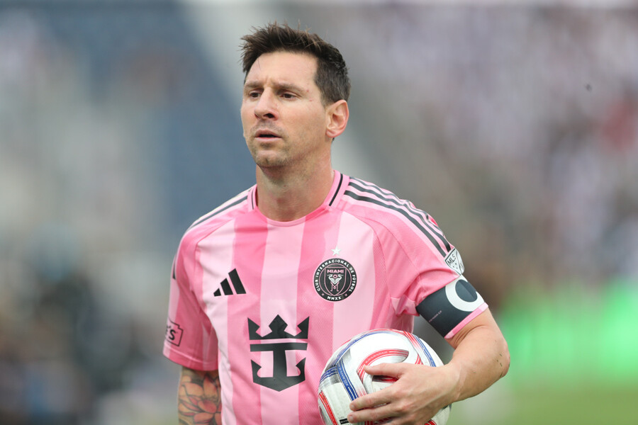 Messi starts 2026 cautiously with a defeat