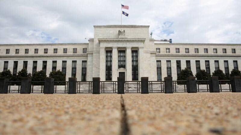 Divergence of Views Emerges at the Federal Reserve