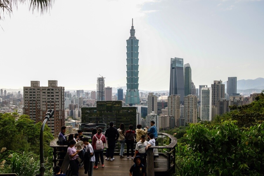 US Approves First Arms Sale to Taiwan Under Trump