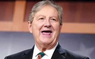 US Senate Probes Noem's $220M Ad Campaign