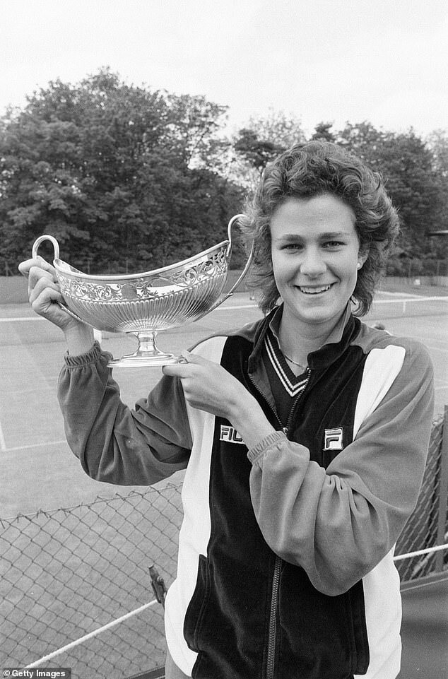 Pam Shriver Recovers Stolen Trophies in LA