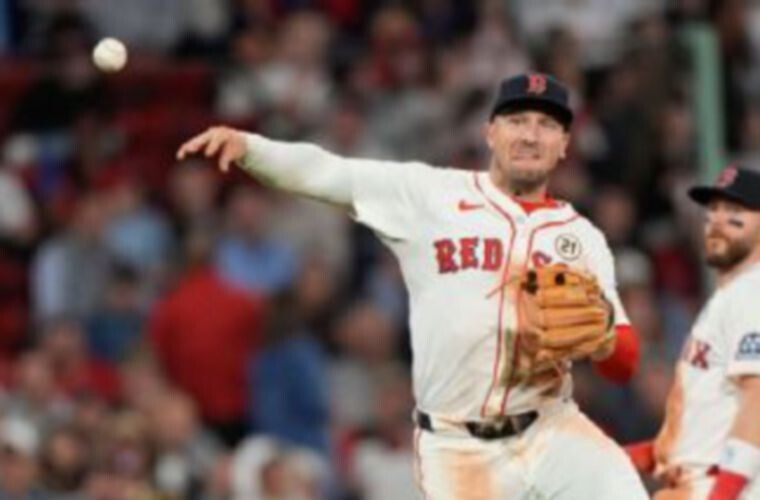 Bregman Signs with Chicago Cubs