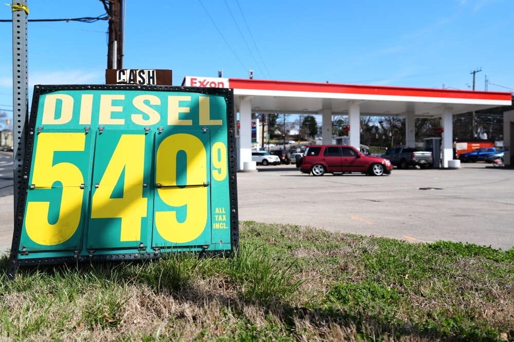 Goldman Sachs: Oil Price Risks Remain High Until 2027