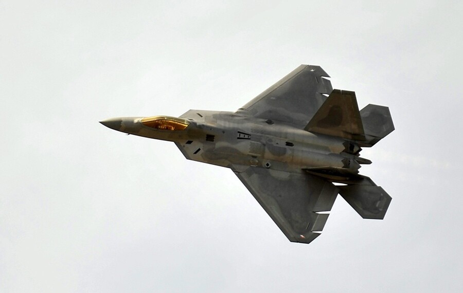 F-22 Fighters Arrive in Israel as Part of U.S. Military Buildup