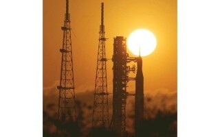 NASA planea establecer una base permanente en la Luna