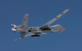 Компании Илона Маска участвуют в конкурсе Пентагона по управлению дронами