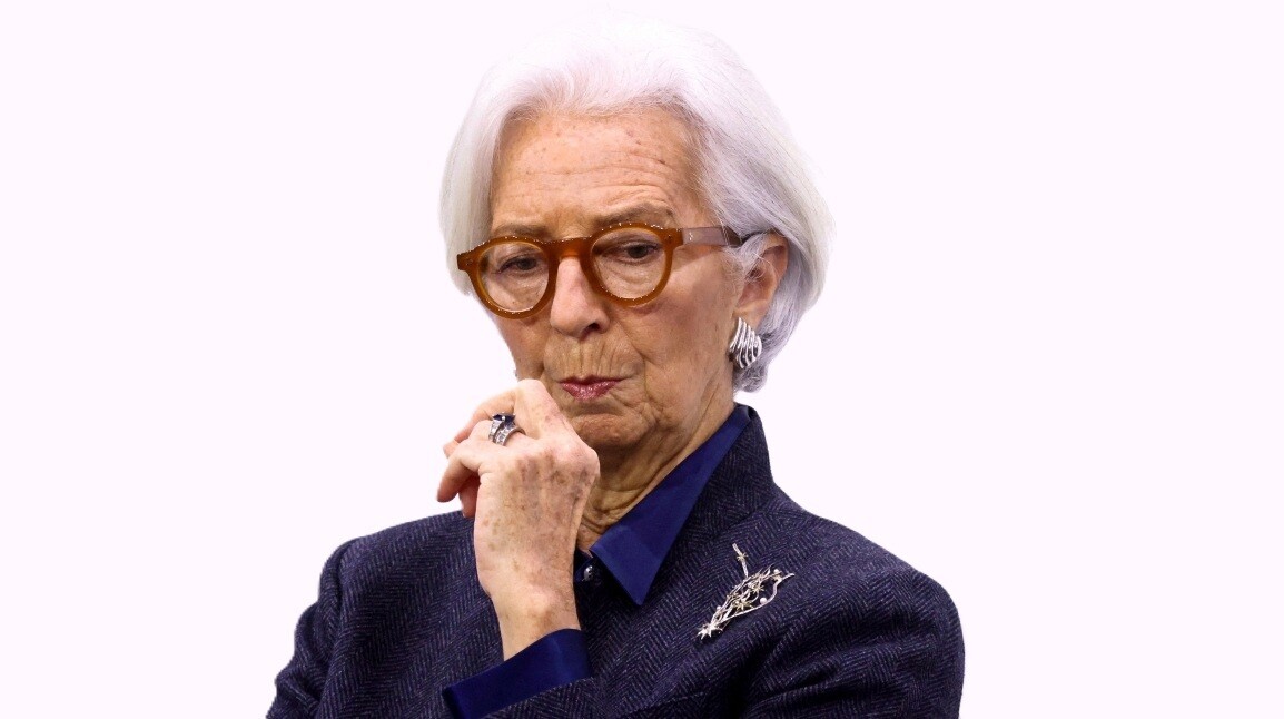 Dollar Rises After Fed Meeting Minutes