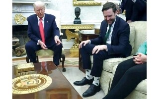 US Vice President Vance Trump's Attention with Sock Color