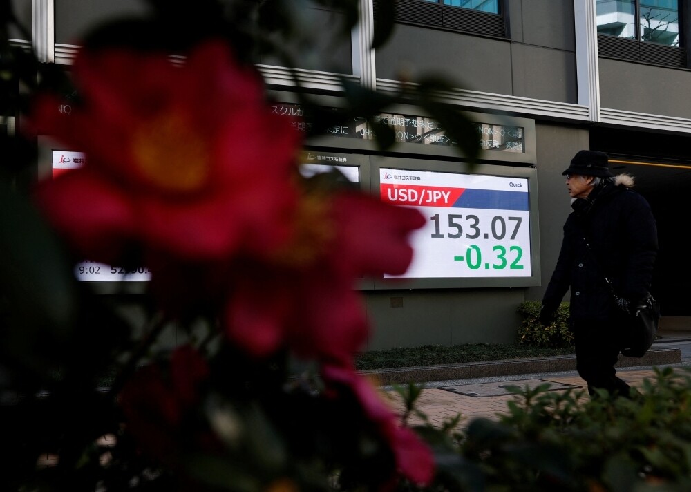 Asian Markets Drop After Trump's Fed Chair Nomination Announcement