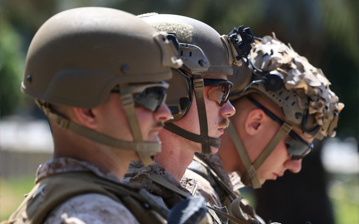 El Paso airspace closure and arrival of U.S. troops