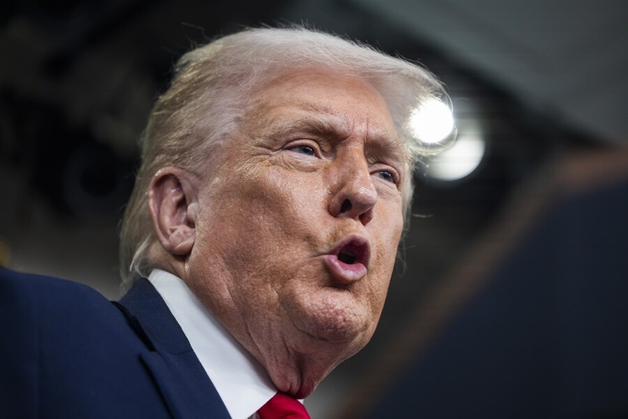 Trump says his Washington arch will be 'bigger than Paris's'