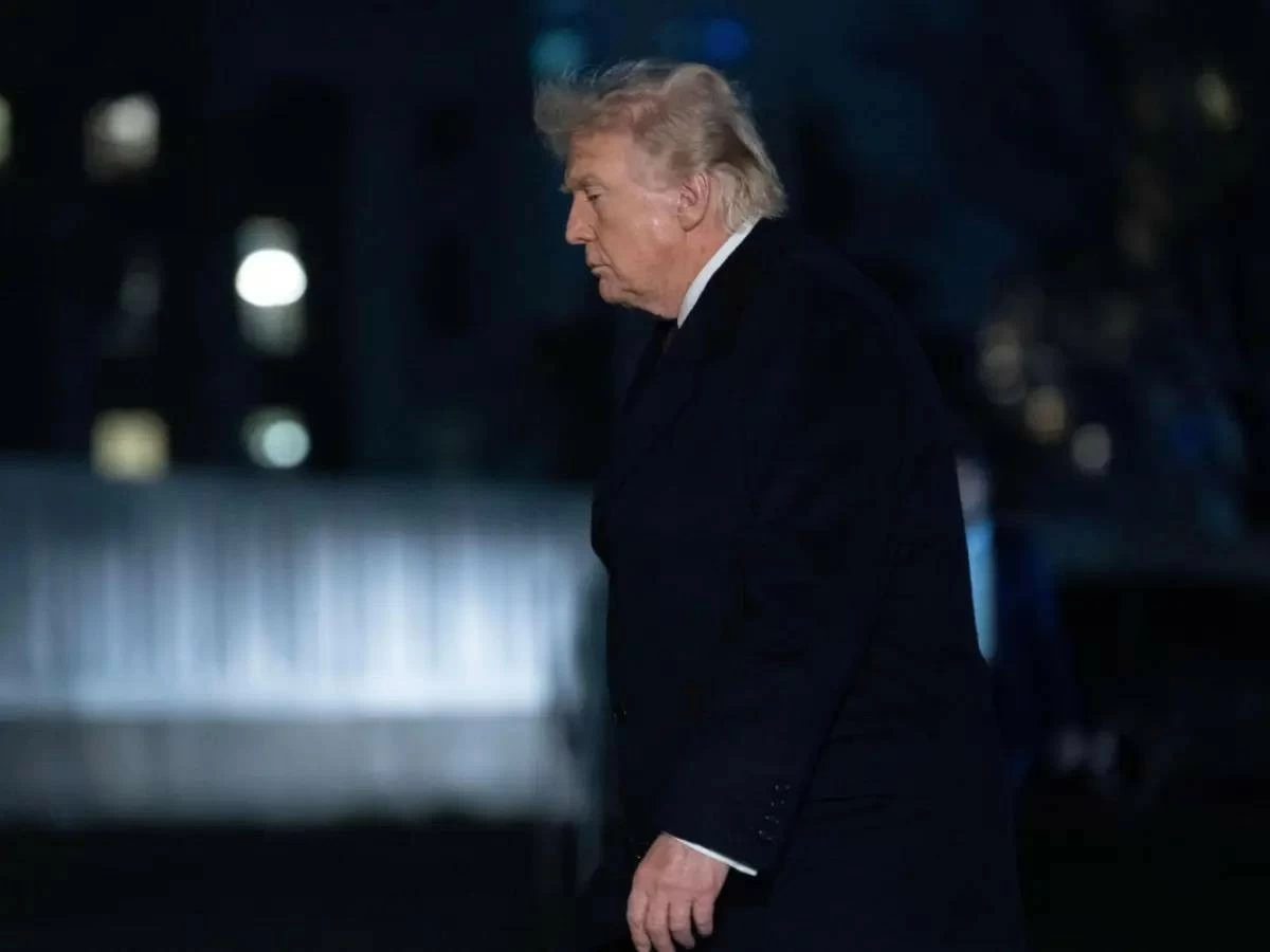 Trump Suggests Possible Postponement of China Visit Due to Iran War