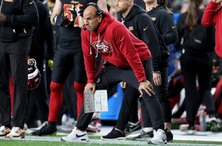 Tennessee Titans Hire Robert Saleh as Head Coach