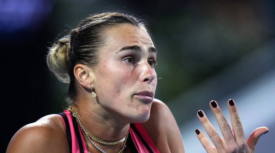 Sabalenka explica por qué habla portugués en la cancha