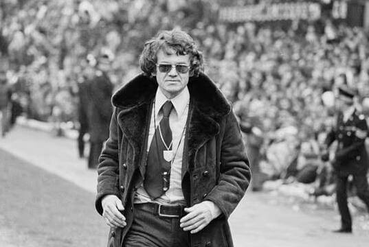 Legendary Chelsea defender and coach Eddie McCreadie passes away