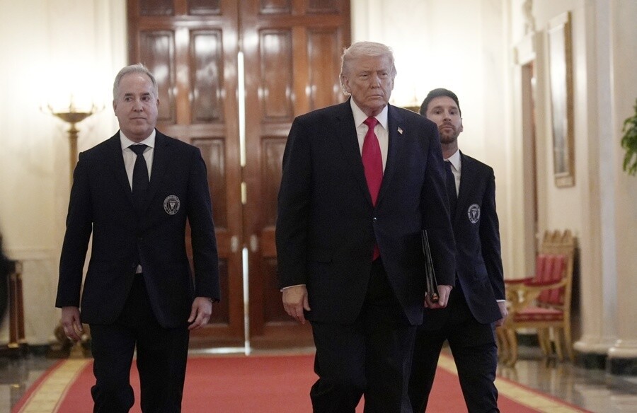 Trump says Venezuela is 'stabilized' and oil is on its way to Houston