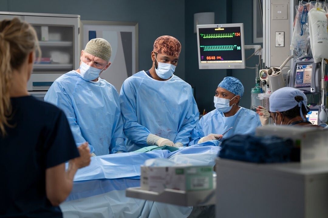 Grey's Anatomy Returns with Season 22