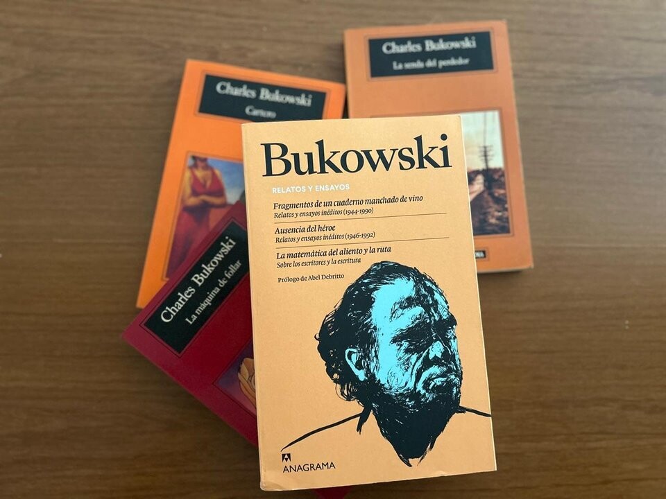 Anagrama выпускает коллекционное издание Чарльза Буковски