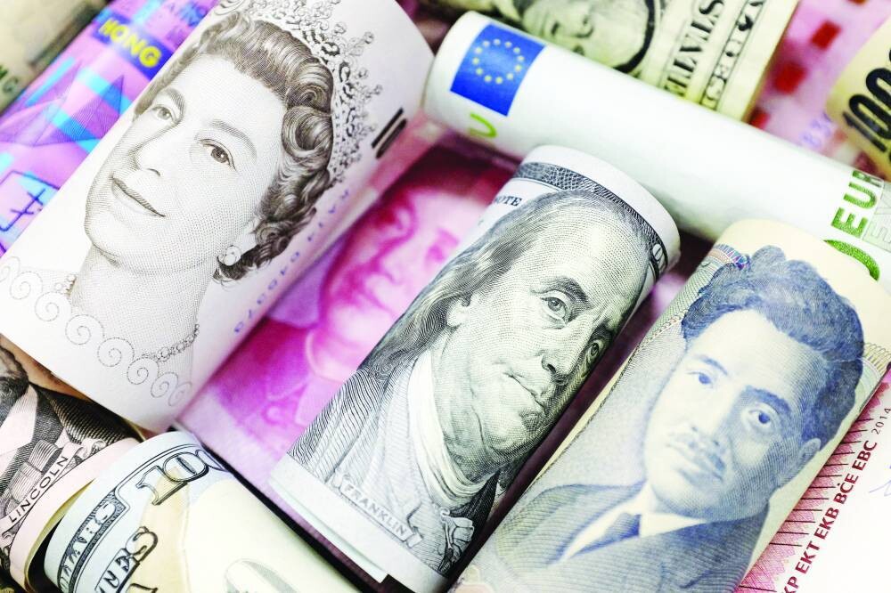 Global stocks fall, currency market reaction limited