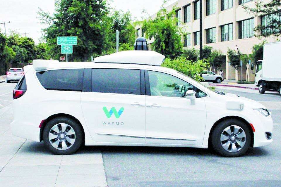 Waymo анонсирует обновление программного обеспечения для своих автономных автомобилей