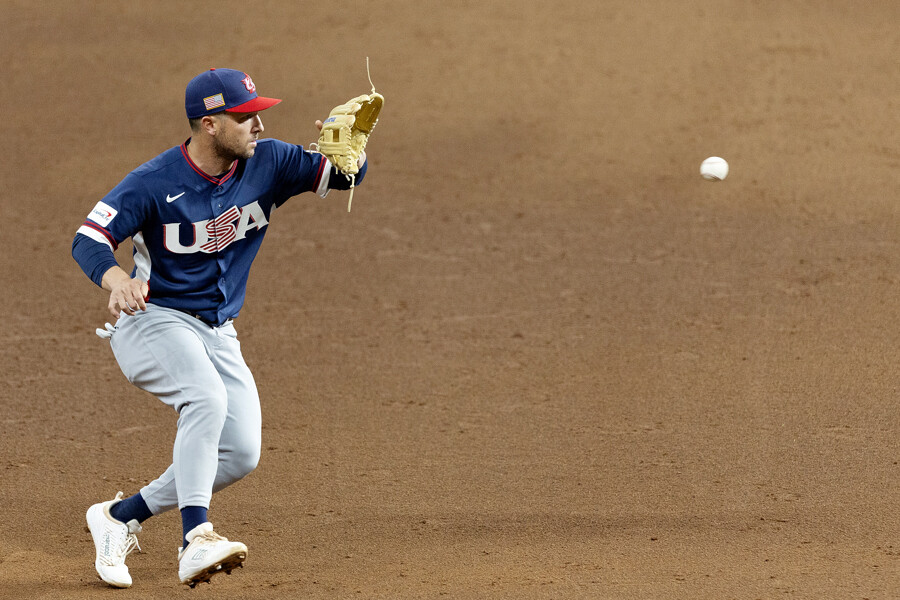USA Defeats Canada, Advances to World Baseball Classic Semifinals