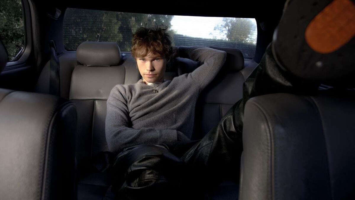 Presley Regier Announces New Album 'Sensitive to the room'