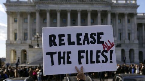 Larry Summers Resigns from Banco Santander Board Over Epstein Ties