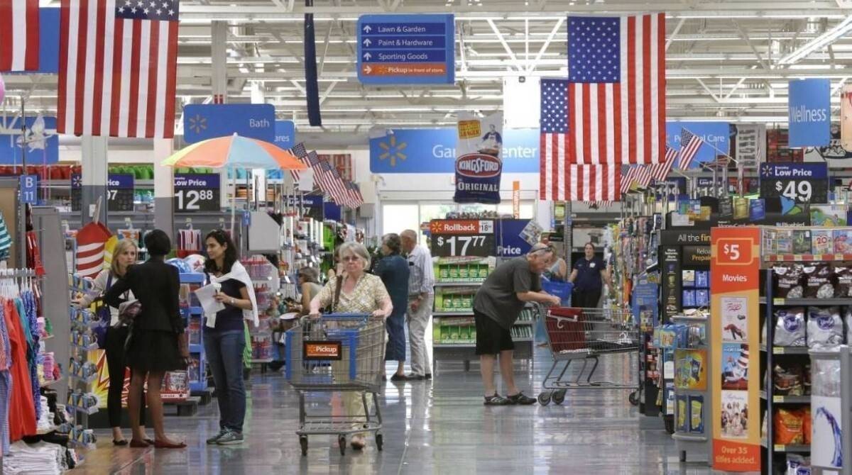US Consumer Prices Rise by 2.7%