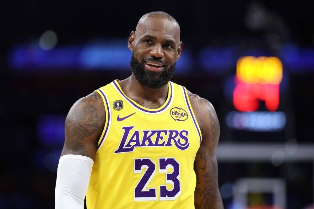 LeBron James Becomes NBA's All-Time Leading Scorer