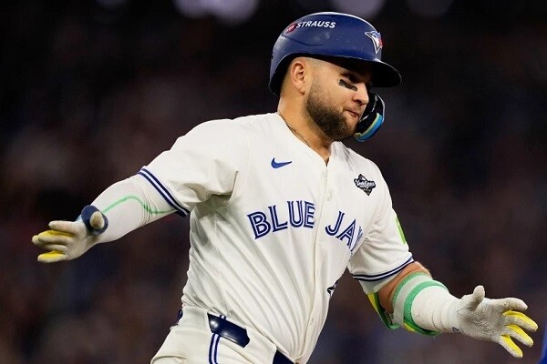 Bo Bichette Agrees to Contract with Mets