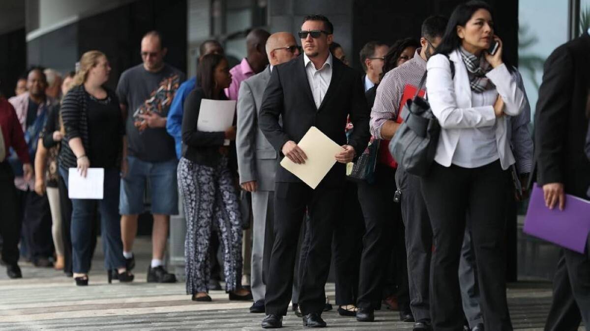 Descenso Inesperado en Solicitudes de Desempleo en EE.UU.