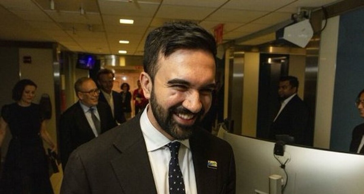 34-Year-Old Muslim Elected Mayor of New York