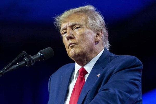 Trump Administration Halts Layoffs of Federal Employees