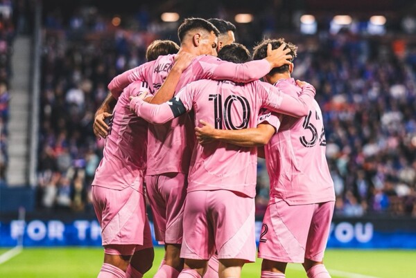 Месси и «Интер Майами» разгромили «Цинциннати» в полуфинале MLS