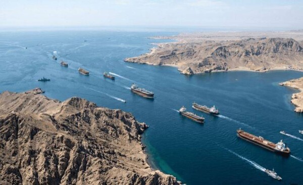 U.S. Intelligence Reports Iran Preparing to Lay Mines in Strait of Hormuz