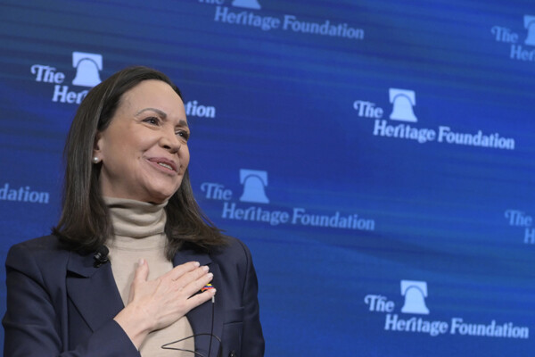 特朗普称可能会将玛丽亚·科里娜·马查多纳入委内瑞拉的未来