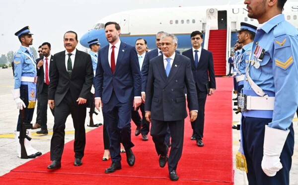 US and Iran Direct Talks in Pakistan