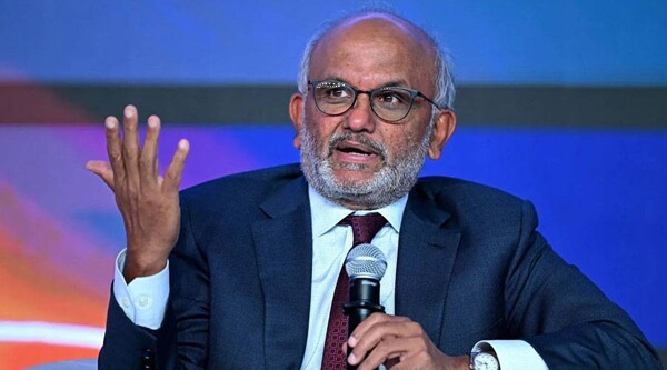 Adobe CEO Steps Down Amid Investor Doubts