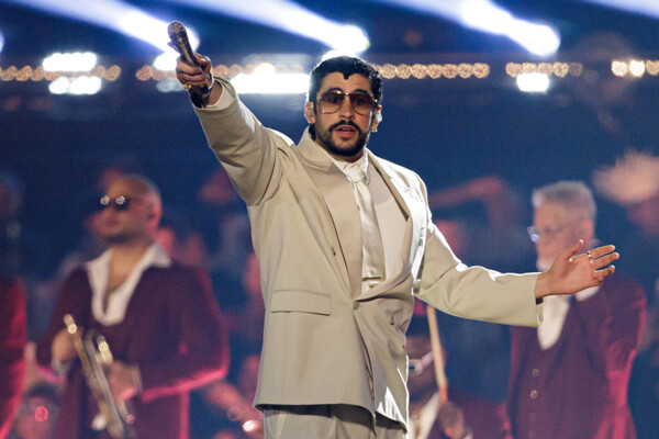 Bad Bunny gana el Grammy a mejor interpretación de música global