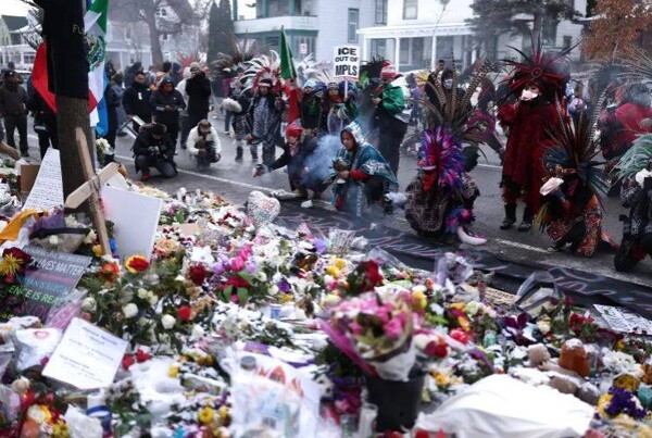 明尼阿波利斯起诉特朗普政府ICE行动