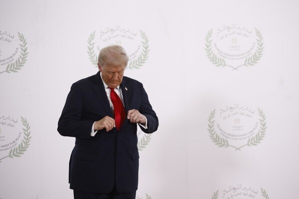 Peso Strength and the Dedollarization Process