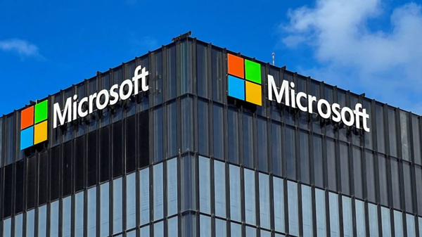 Microsoft Shares Drop by 5%