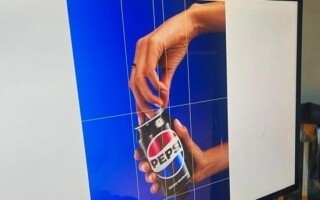 Model's Hands and Feet Earn Her Thousands of Dollars