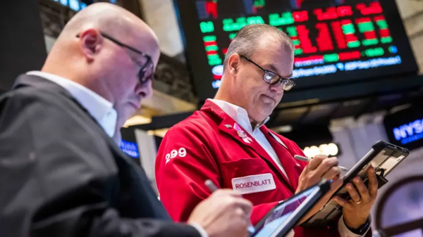 Wall Street Gains Slightly After Strong Jobs Report