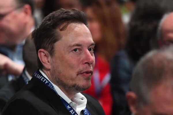 Илон Маск перенаправляет процессоры Nvidia с Tesla на свои личные компании