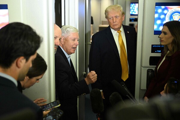 特朗普坚持格陵兰加入美国