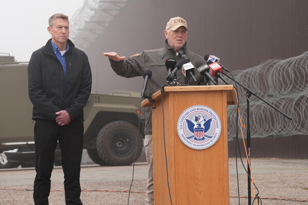 US Border Czar Urges Illegal Immigrants to Leave